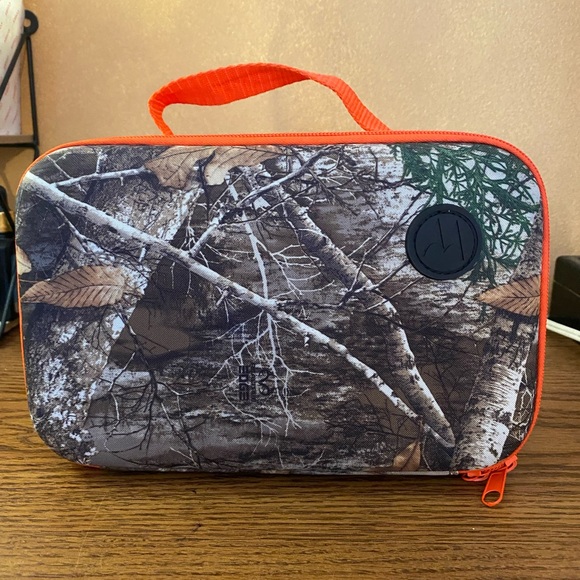 Talkabout T265 Two-Way Radio 2 Set - Picture 2 of 3